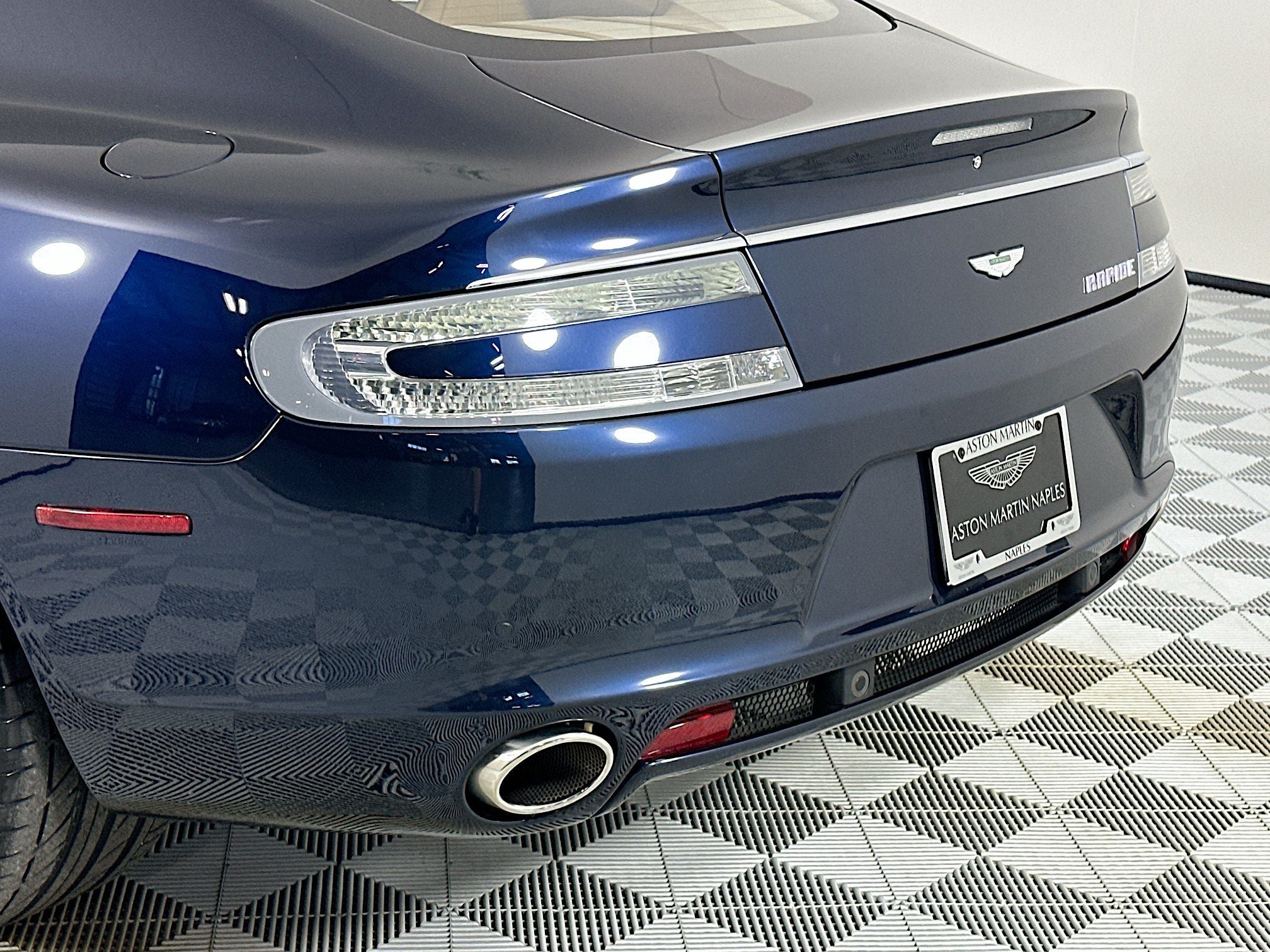 2011 Aston Martin Rapide Base