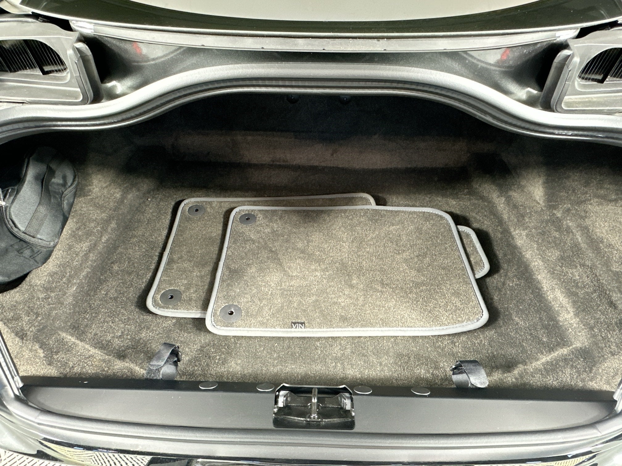 2024 Aston Martin DB12 Base