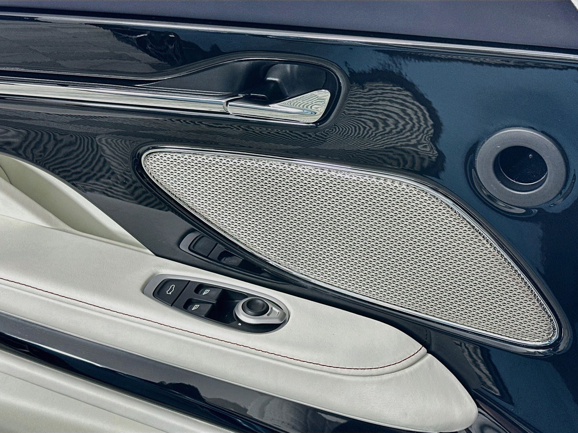 2024 Aston Martin DB12 Volante