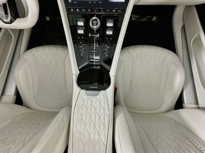 2024 Aston Martin DB12 Volante