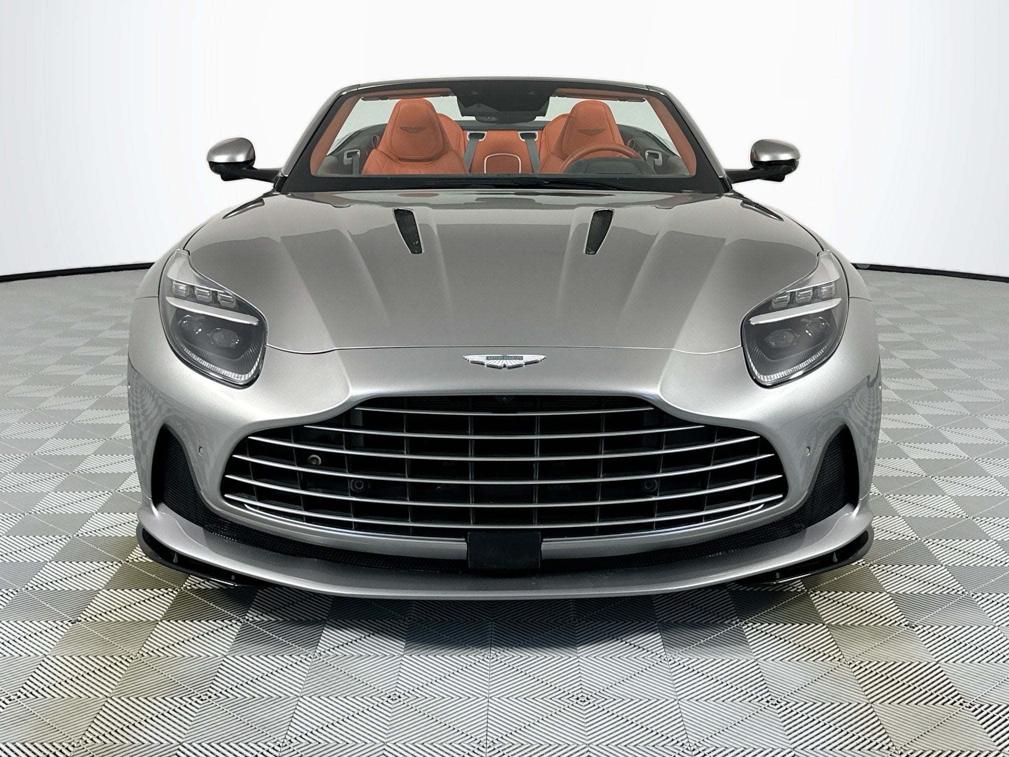 2024 Aston Martin DB12 Volante