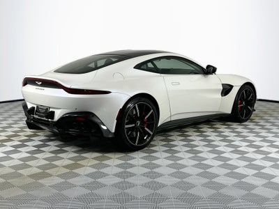 2021 Aston Martin Vantage Base
