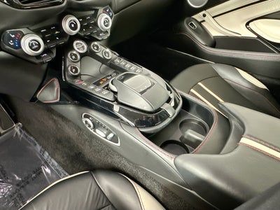 2021 Aston Martin Vantage Base