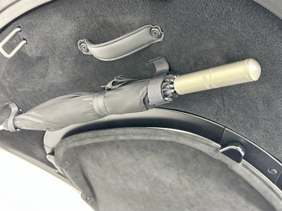 2021 Aston Martin Vantage Base