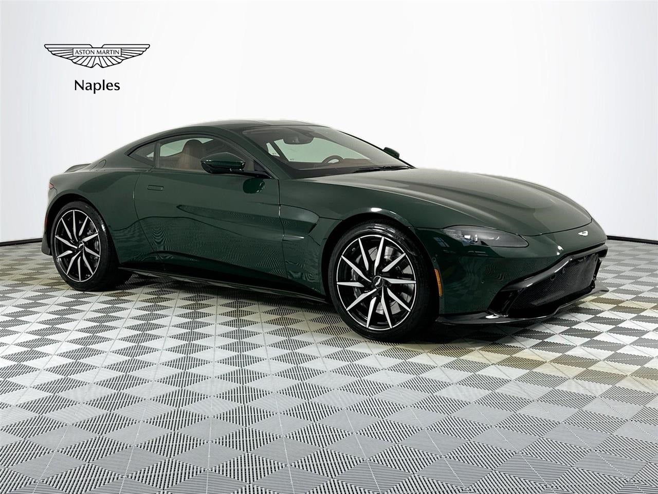 2020 Aston Martin Vantage Base