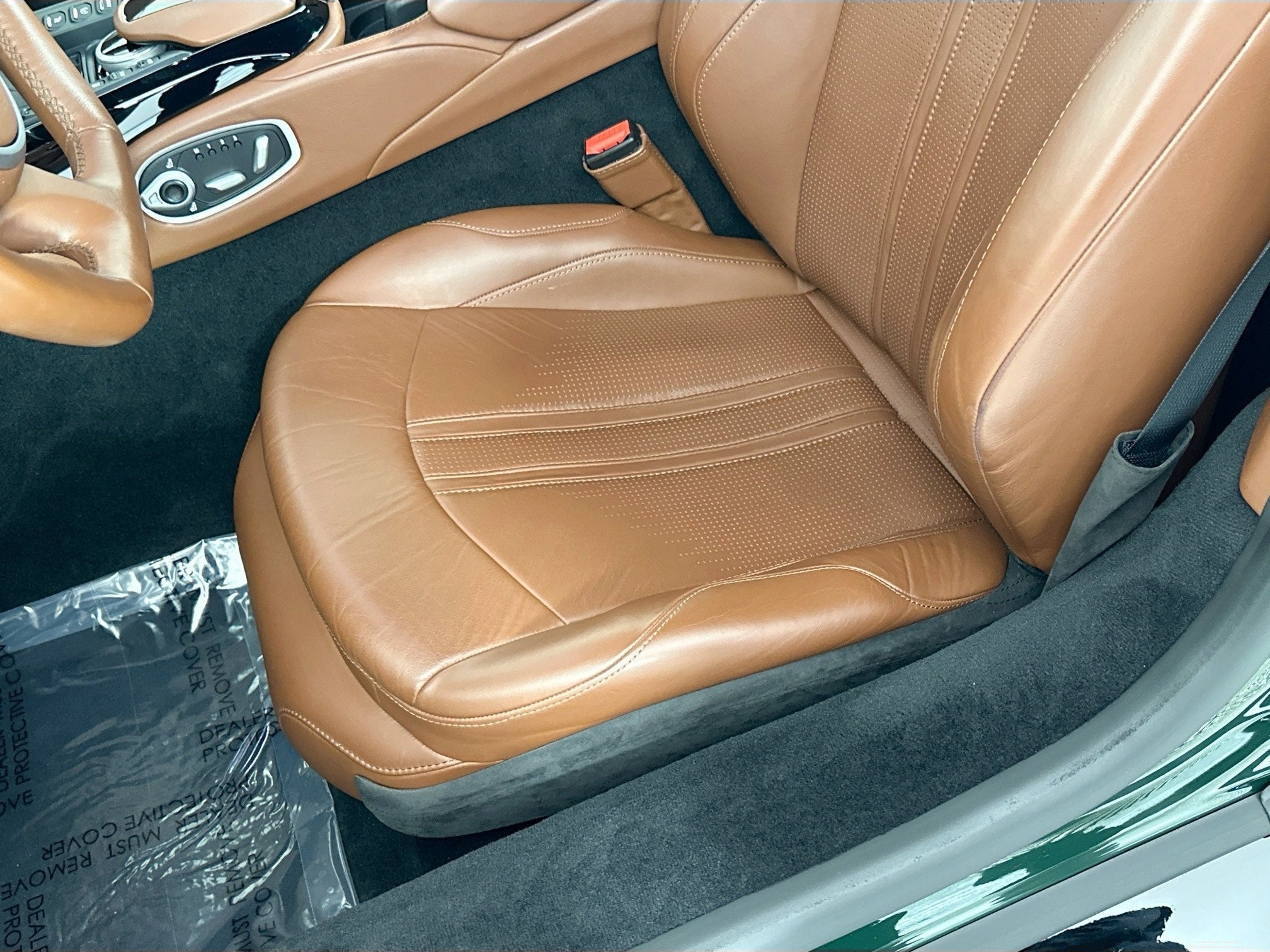 2020 Aston Martin Vantage Base