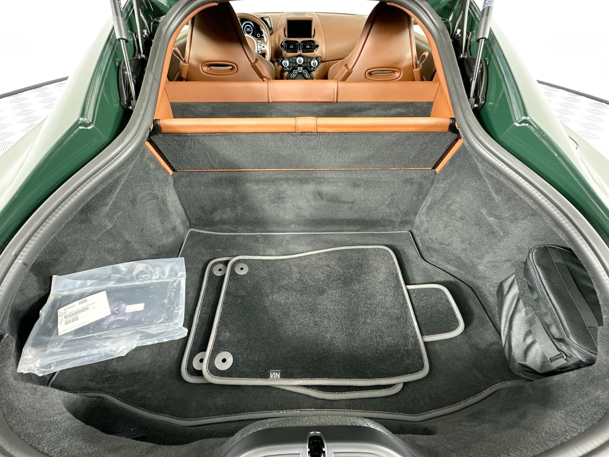 2020 Aston Martin Vantage Base