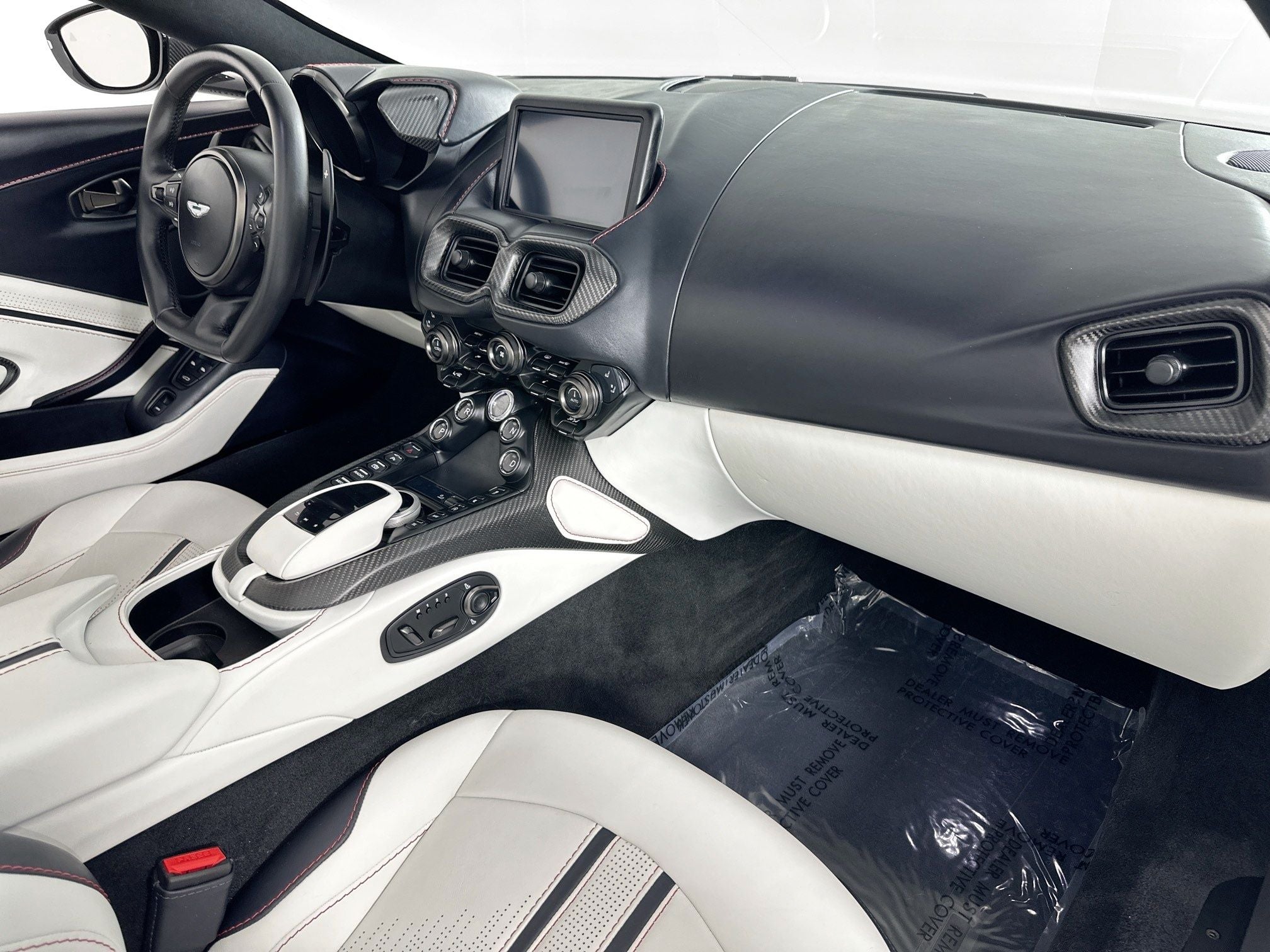 2023 Aston Martin Vantage Roadster