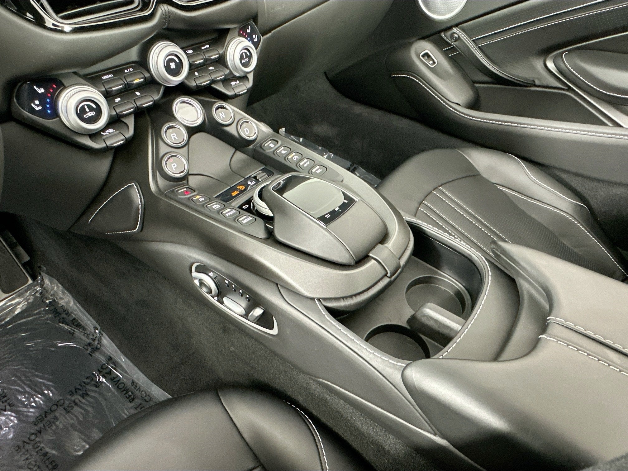 2021 Aston Martin Vantage Roadster