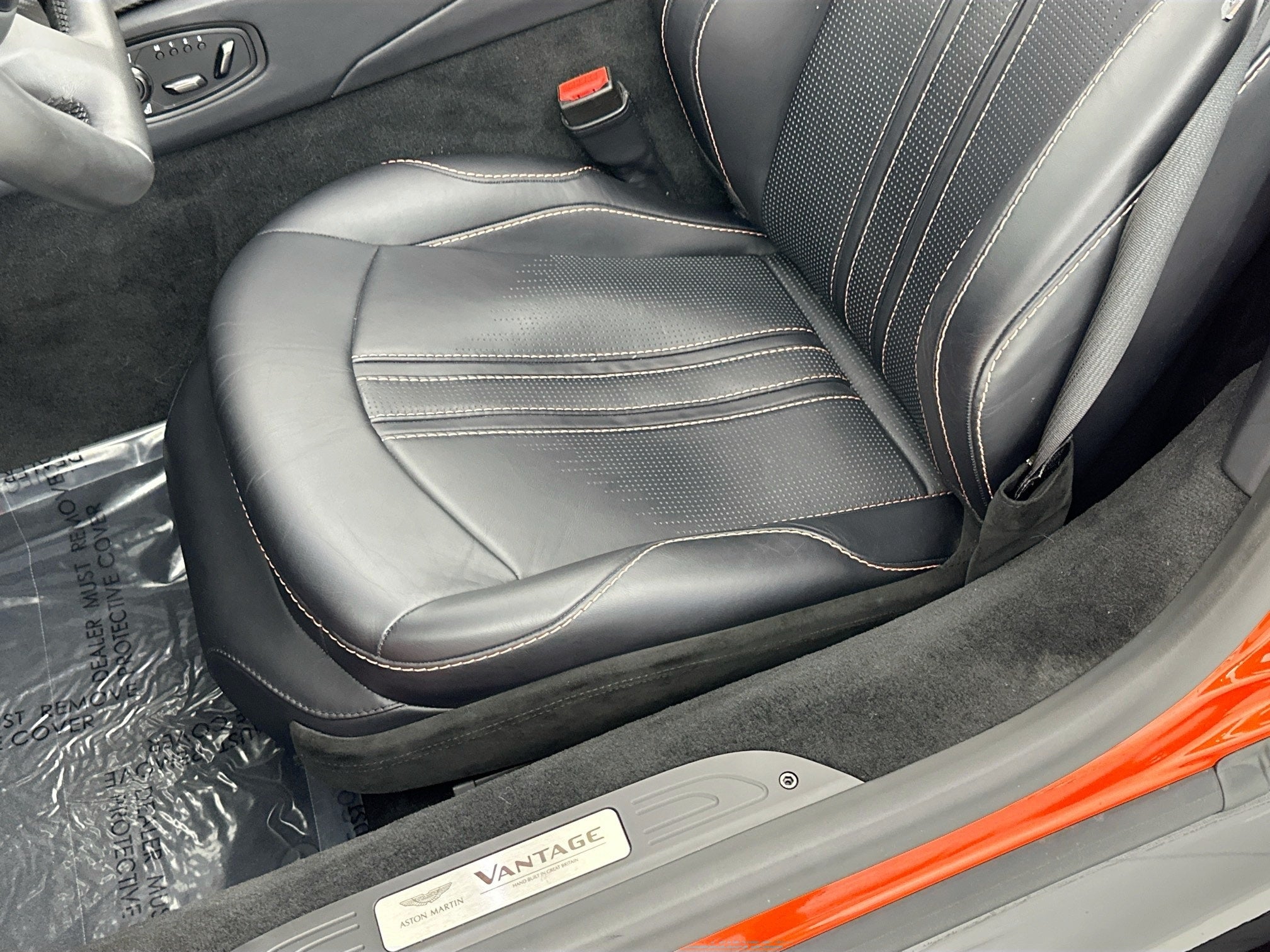 2023 Aston Martin Vantage Roadster