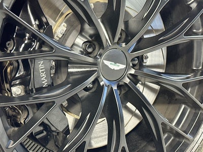 2023 Aston Martin Vantage Roadster