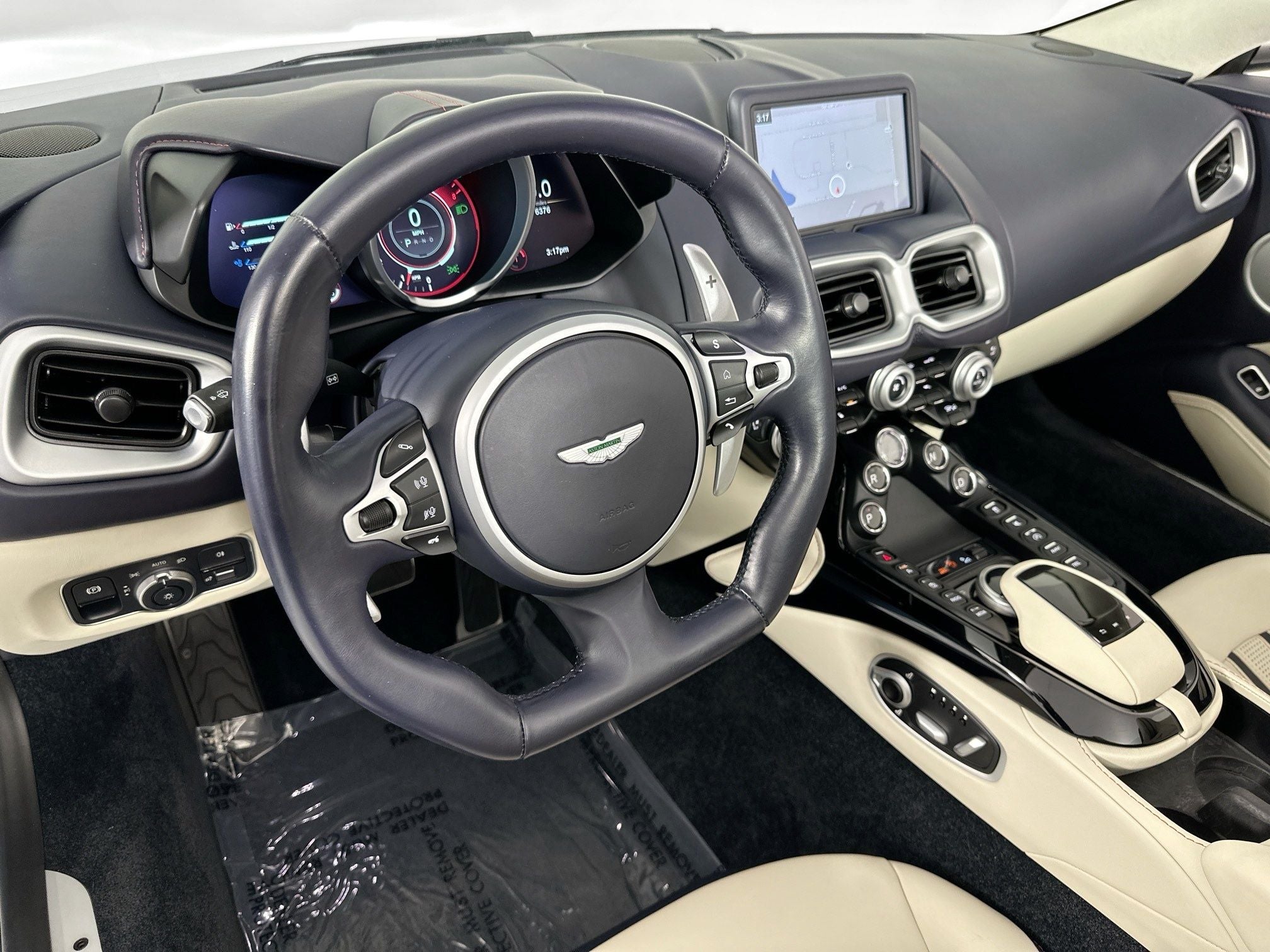 2023 Aston Martin Vantage Roadster