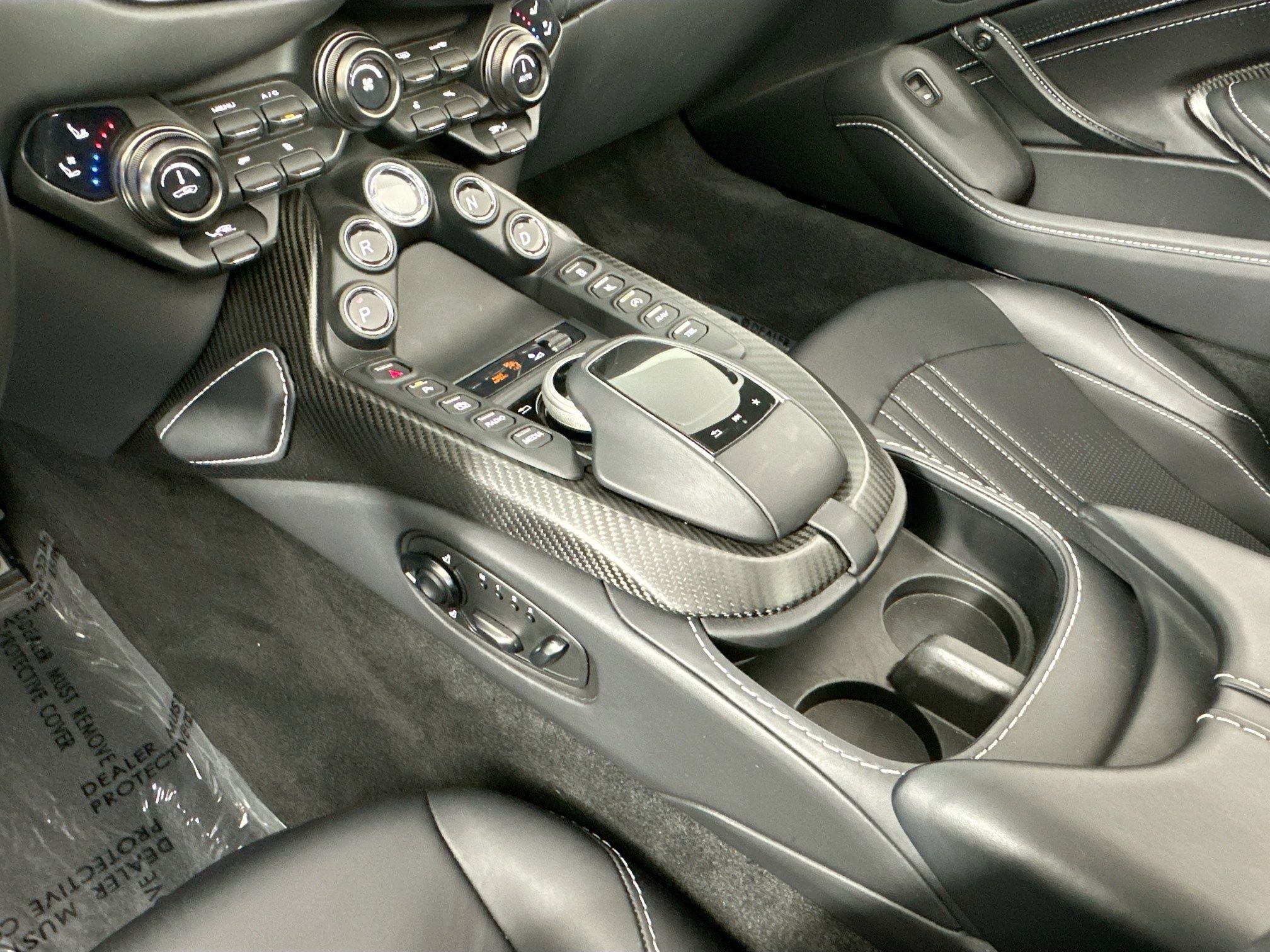 2022 Aston Martin Vantage Roadster