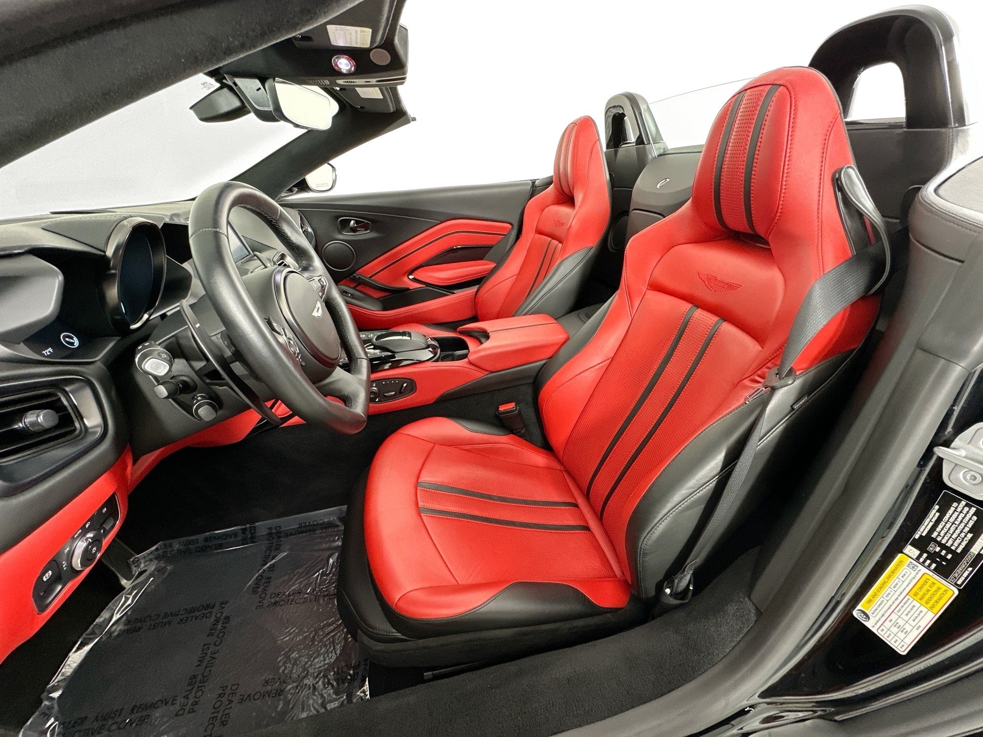 2021 Aston Martin Vantage Roadster