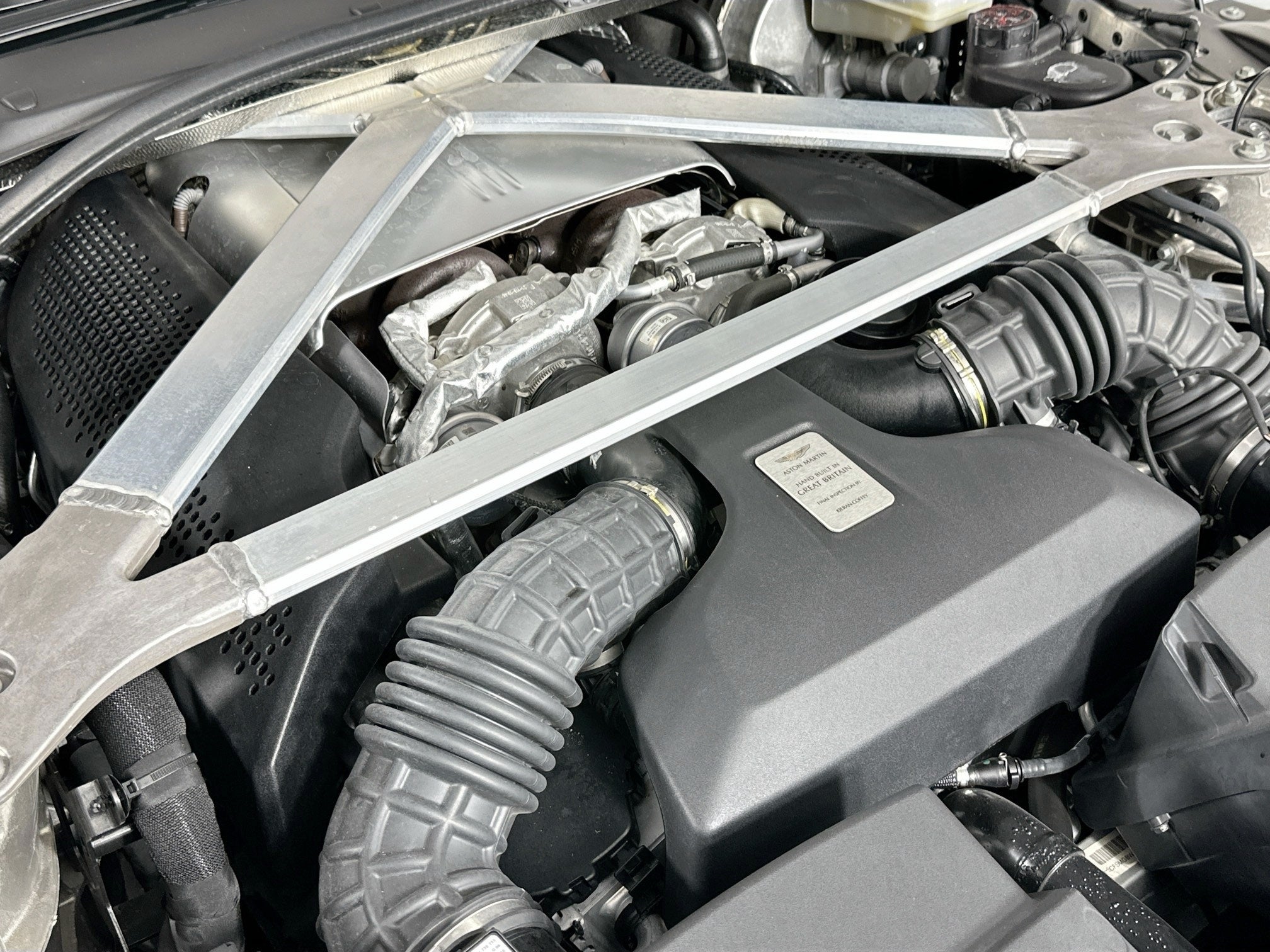 2021 Aston Martin Vantage Roadster