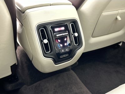 2021 Aston Martin DBX Base