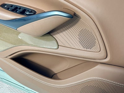 2023 Aston Martin DBX 707