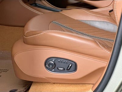 2023 Aston Martin DBX 707