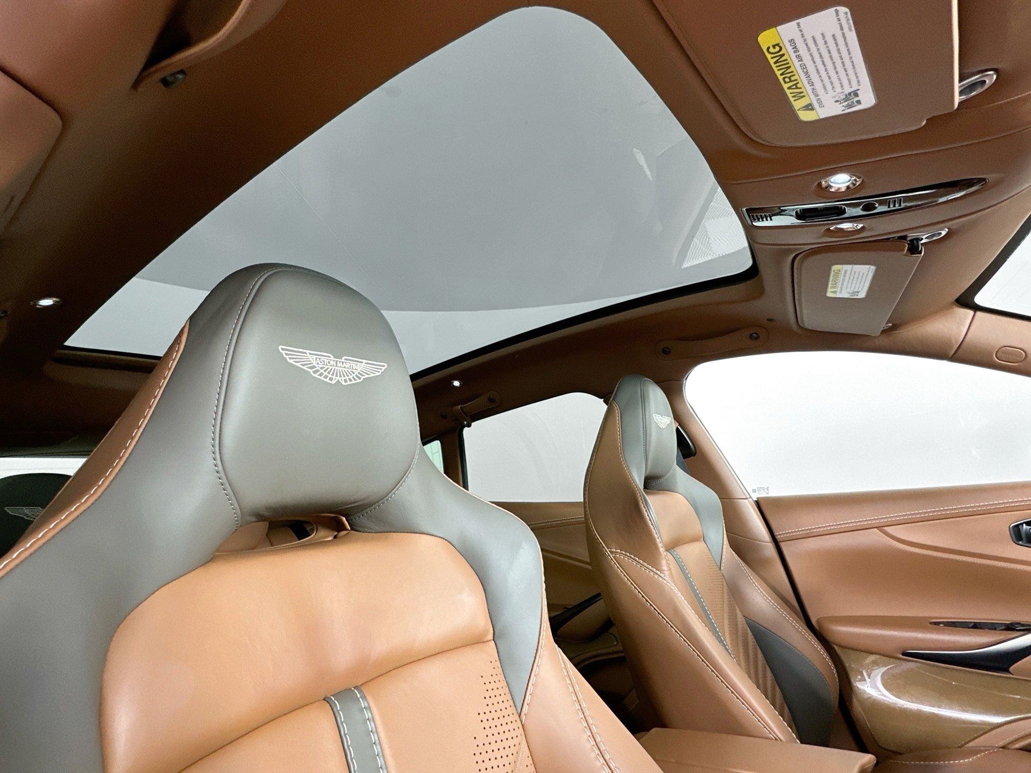 2023 Aston Martin DBX 707