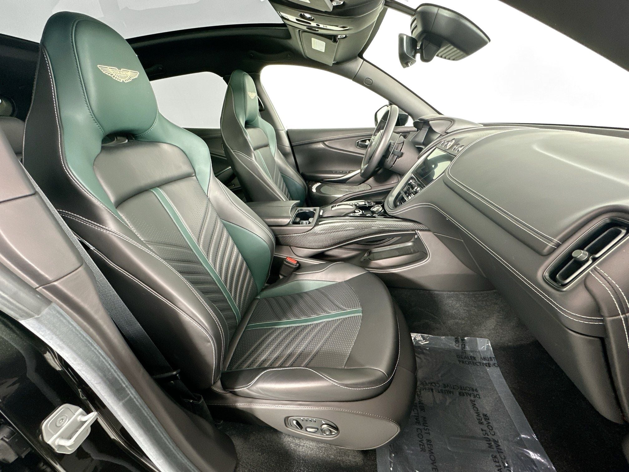2024 Aston Martin DBX 707