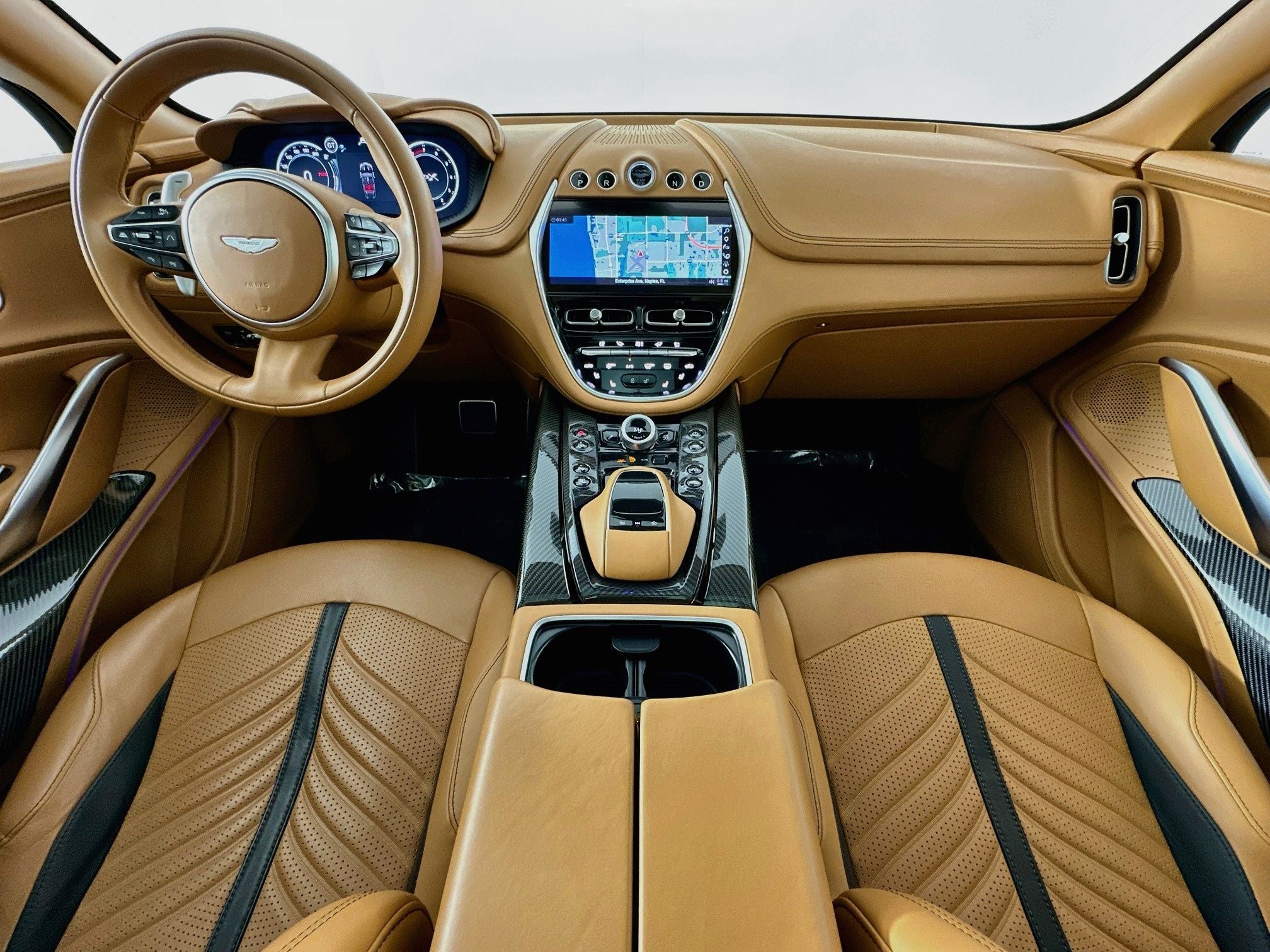 2023 Aston Martin DBX 707