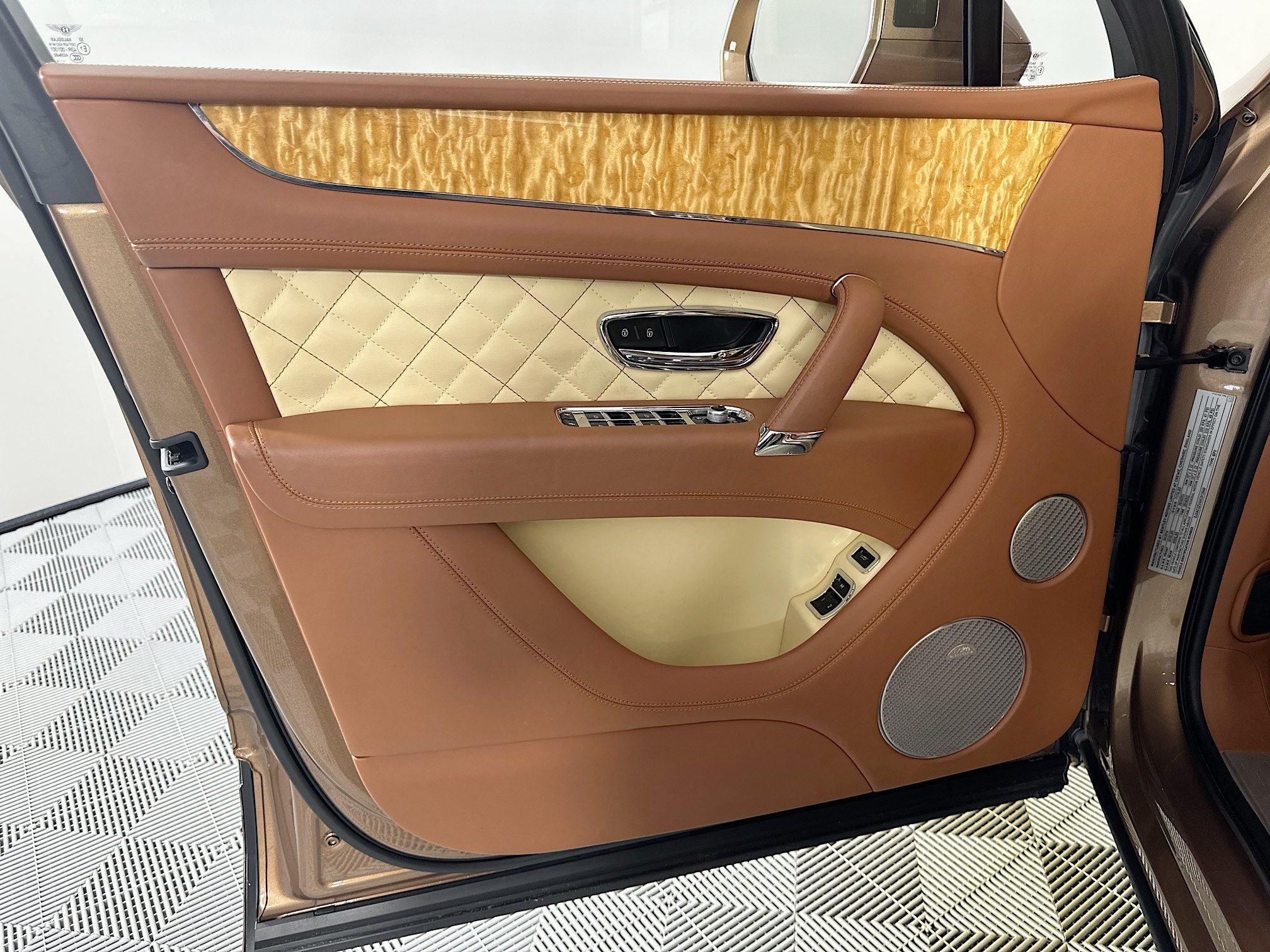 2017 Bentley Bentayga W12 First Edition