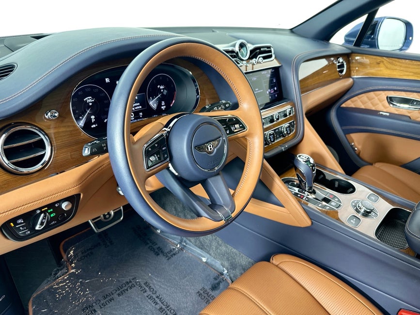 2022 Bentley Bentayga V8 in Naples, FL - Bentley Naples