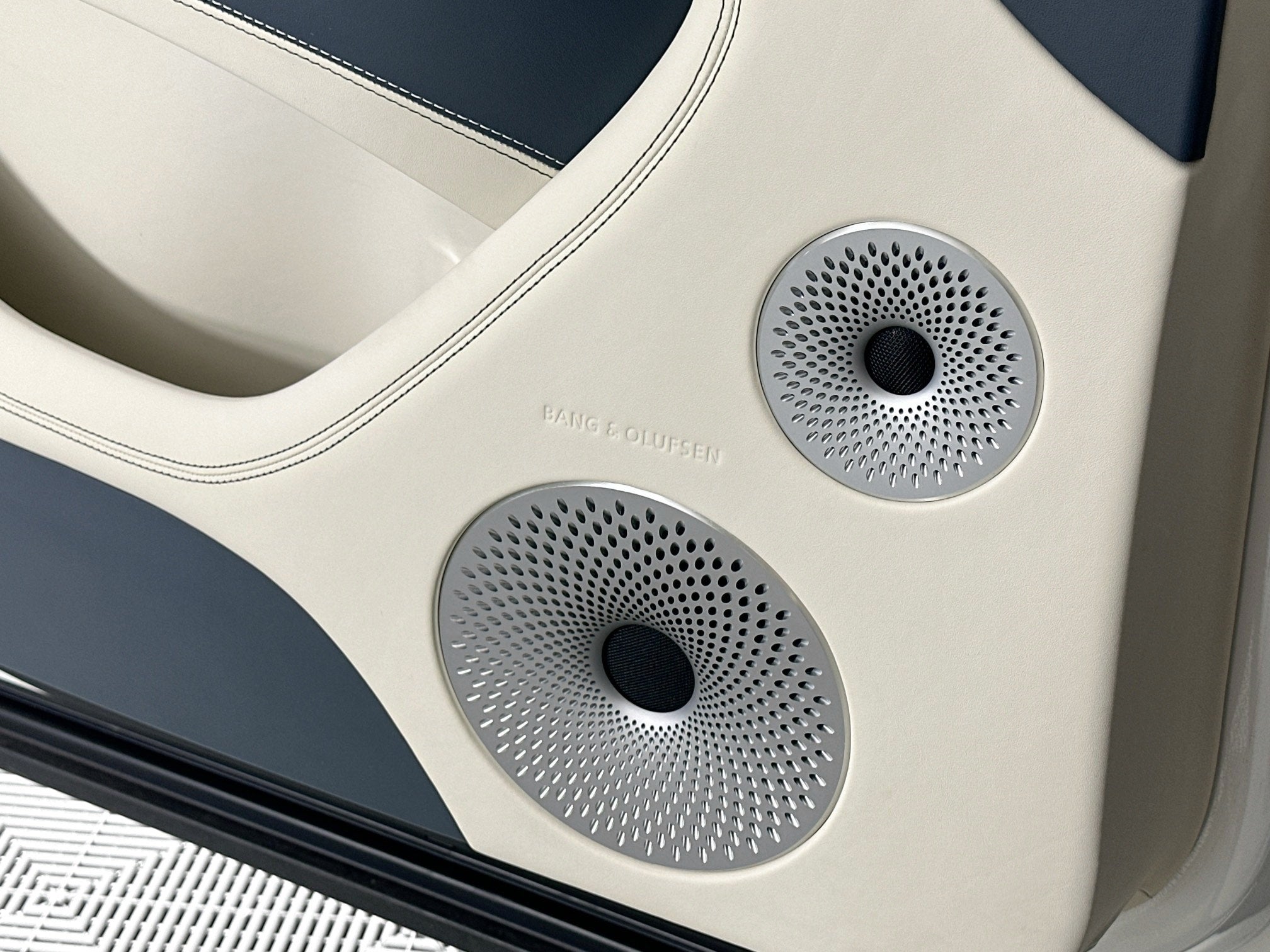 2025 Bentley Bentayga Azure