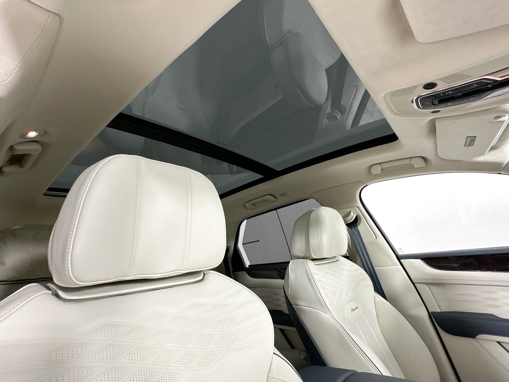 2025 Bentley Bentayga Azure