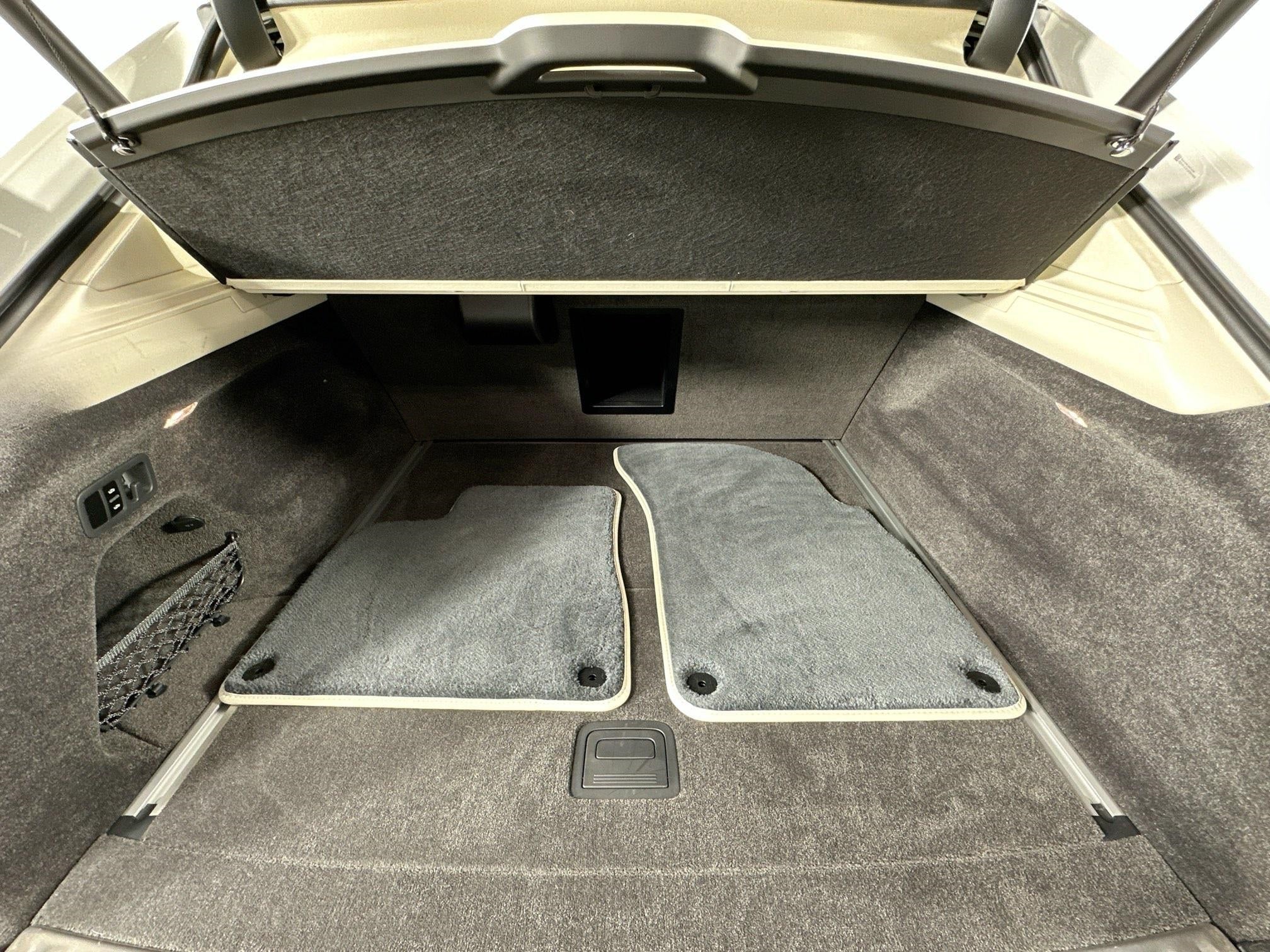 2025 Bentley Bentayga Azure