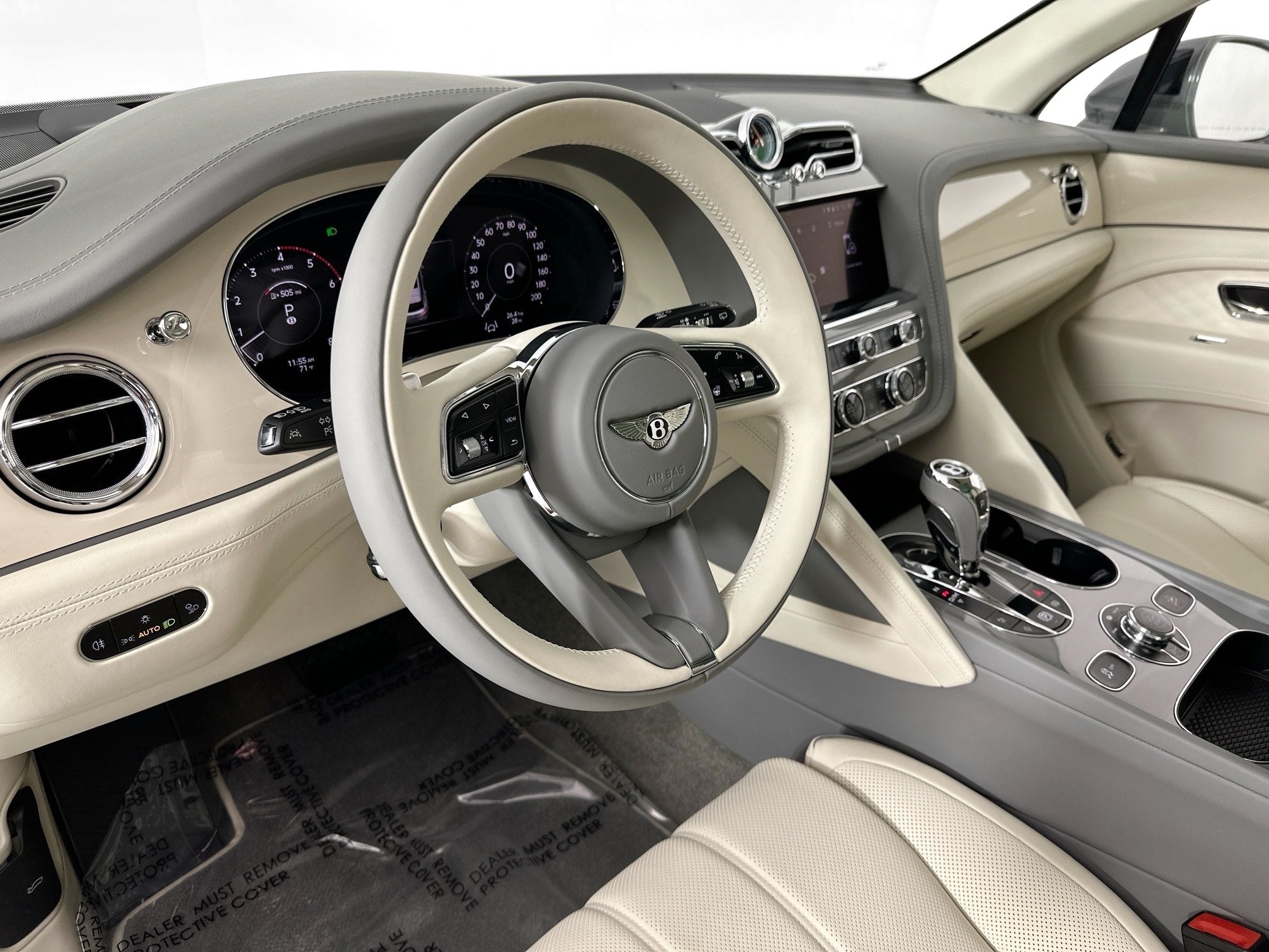 2025 Bentley Bentayga Atelier