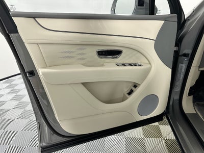 2025 Bentley Bentayga Atelier