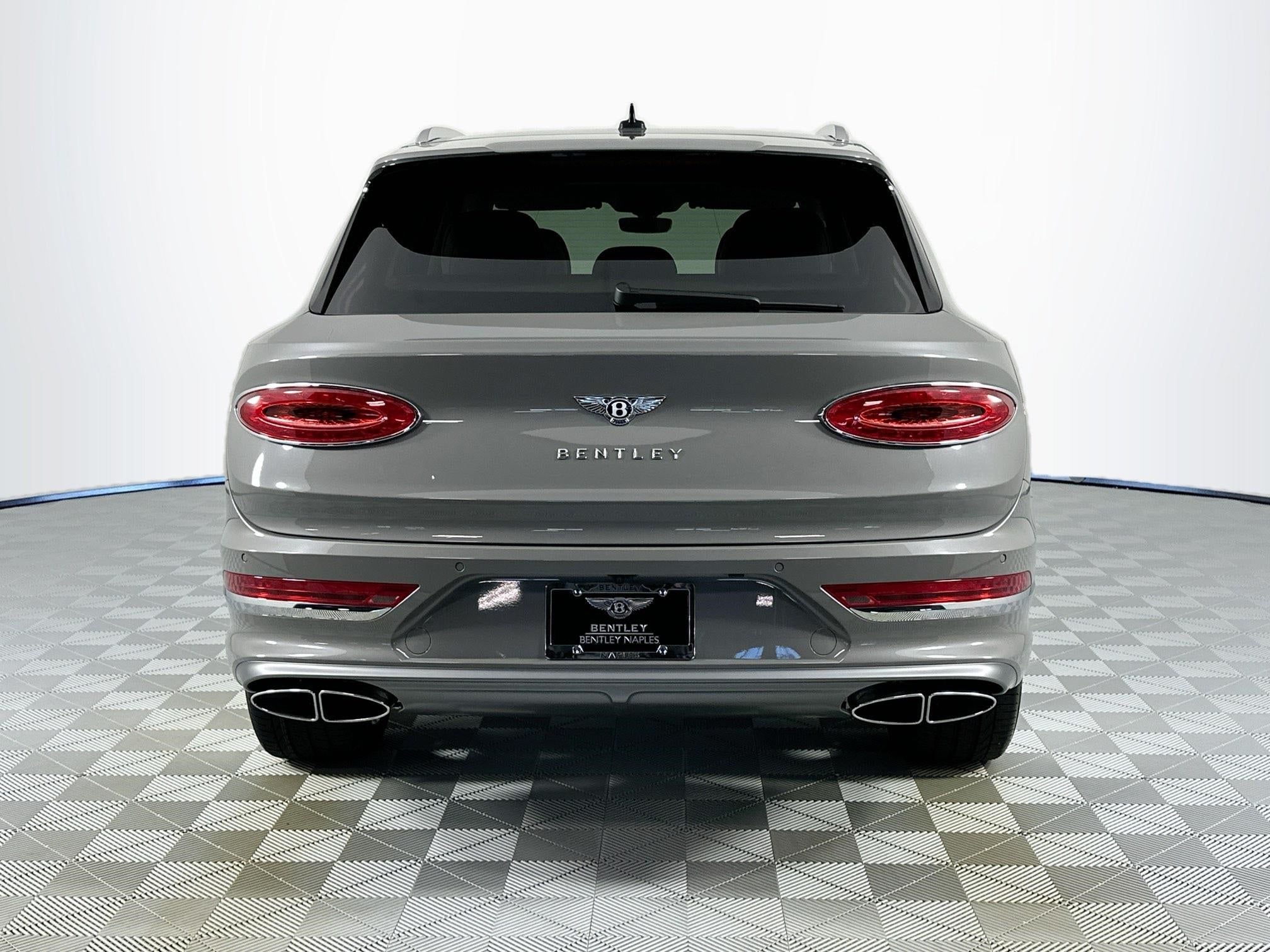 2025 Bentley Bentayga Atelier