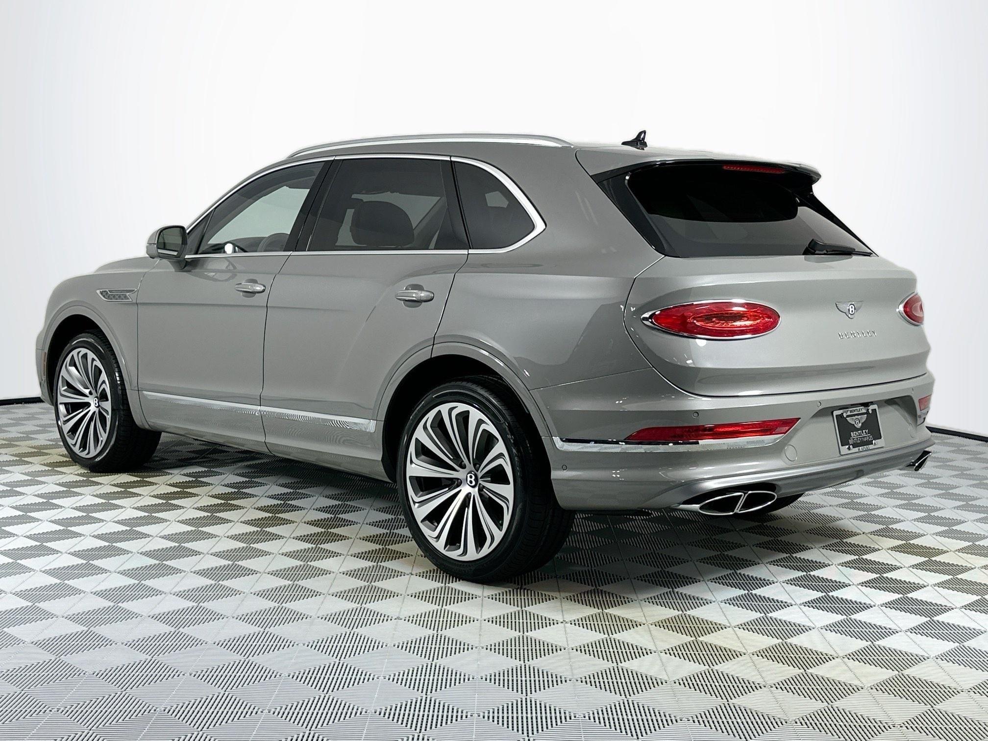 2025 Bentley Bentayga Atelier