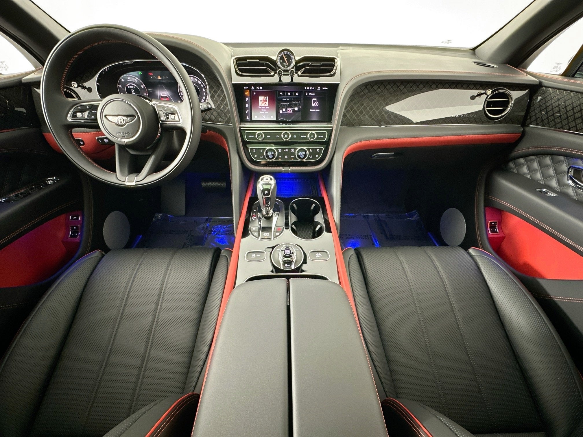 2025 Bentley Bentayga S Black Edition