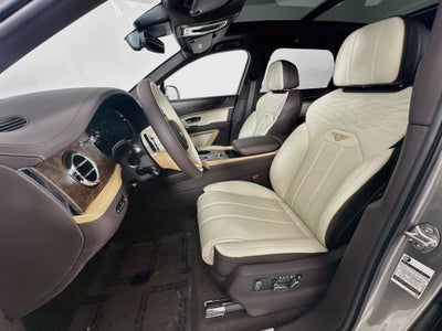 2027 Bentley Bentayga Base