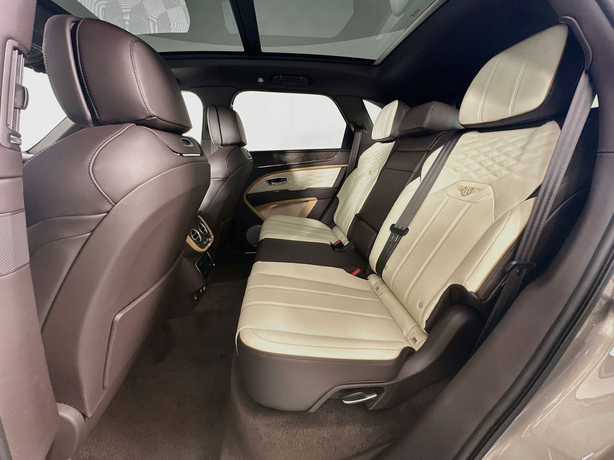2027 Bentley Bentayga Base