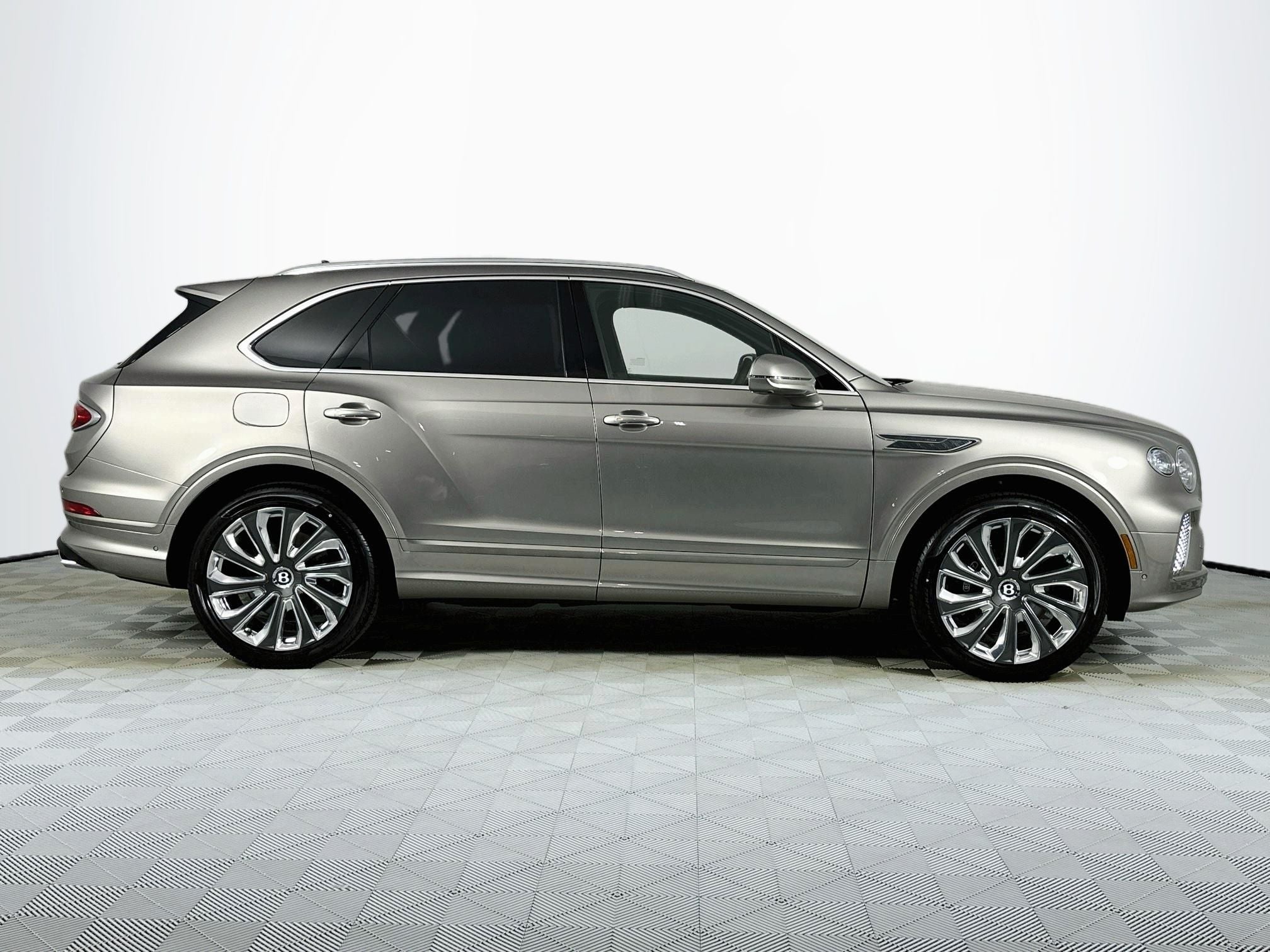 2027 Bentley Bentayga Base