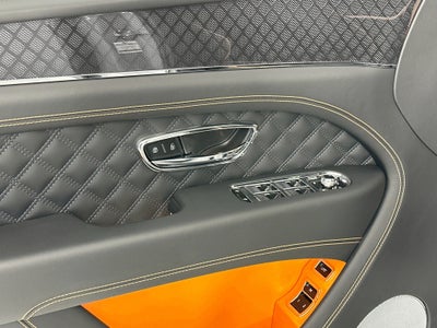 2025 Bentley Bentayga S Black Edition