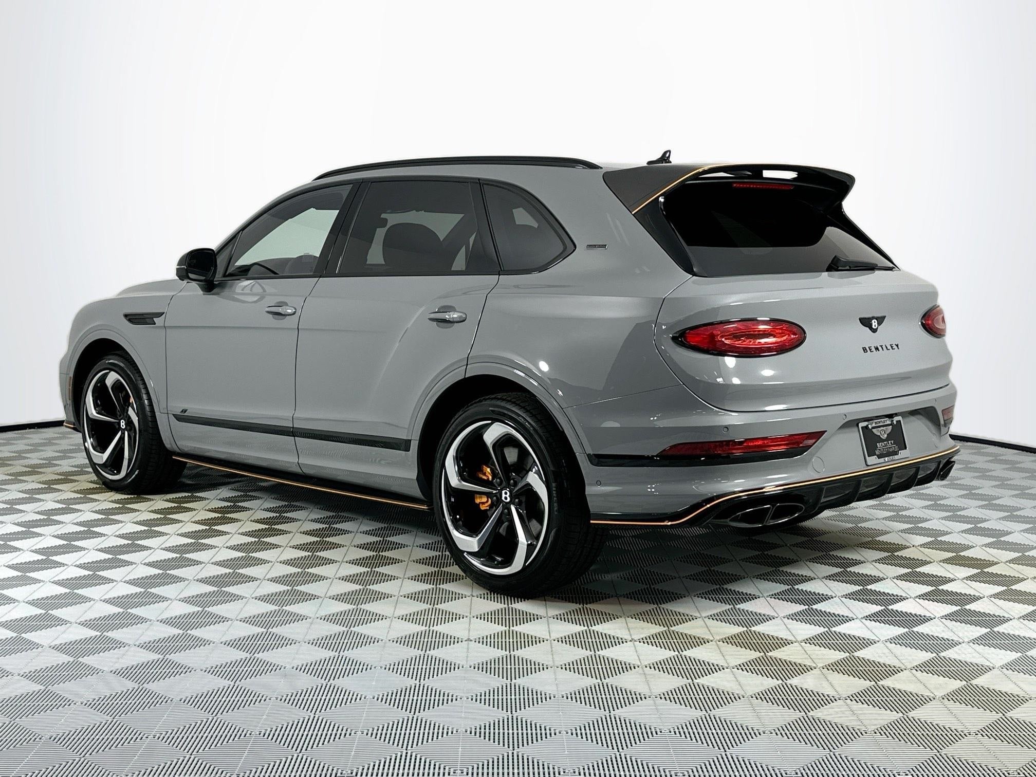 2025 Bentley Bentayga S Black Edition