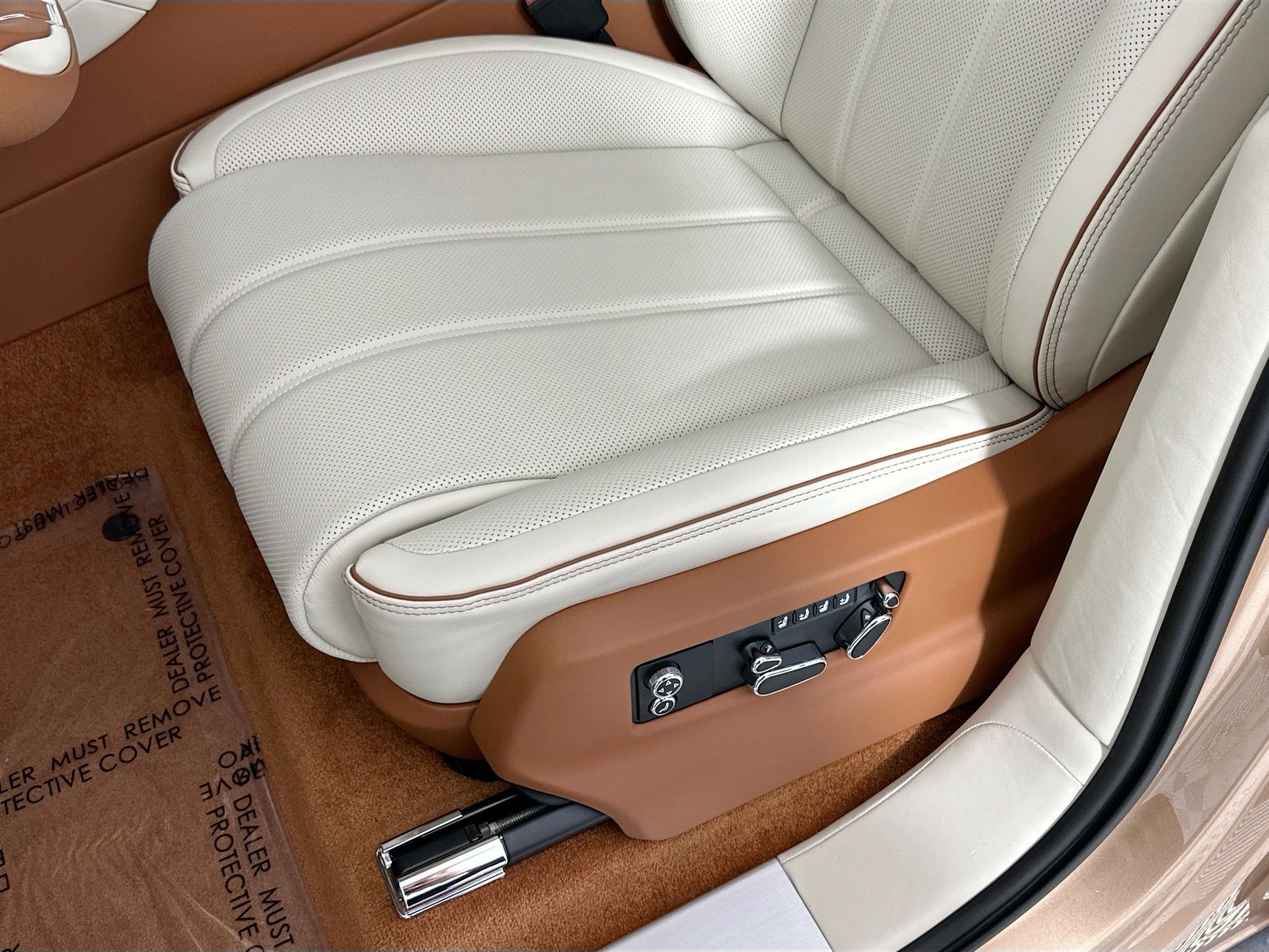 2025 Bentley Bentayga Azure