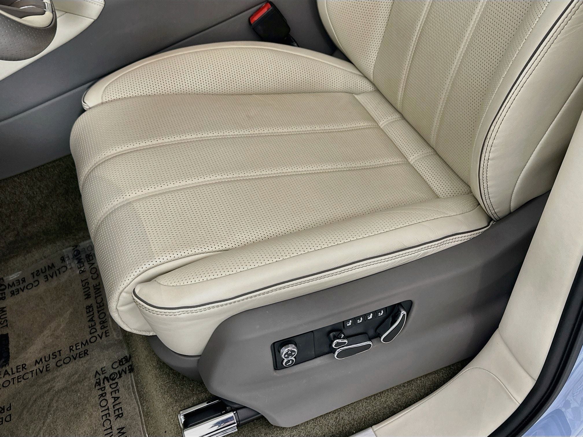 2023 Bentley Bentayga Azure