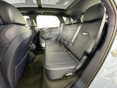 2025 Bentley Bentayga Azure