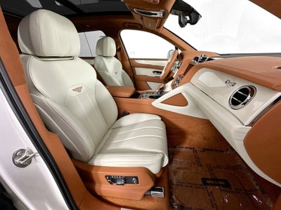 2026 Bentley Bentayga V8