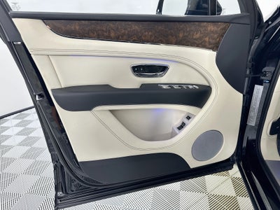2026 Bentley Bentayga V8