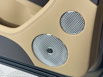 2025 Bentley Bentayga Azure