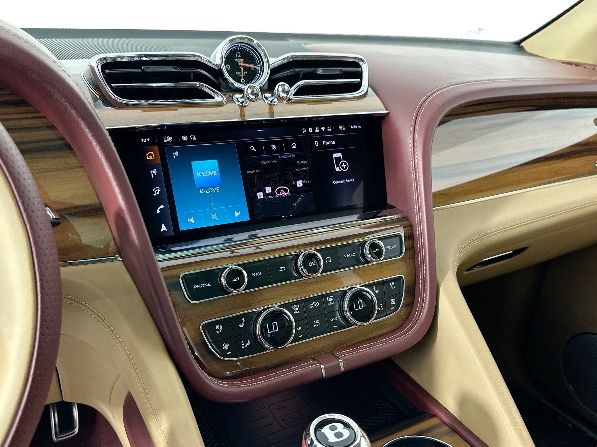 2025 Bentley Bentayga Azure