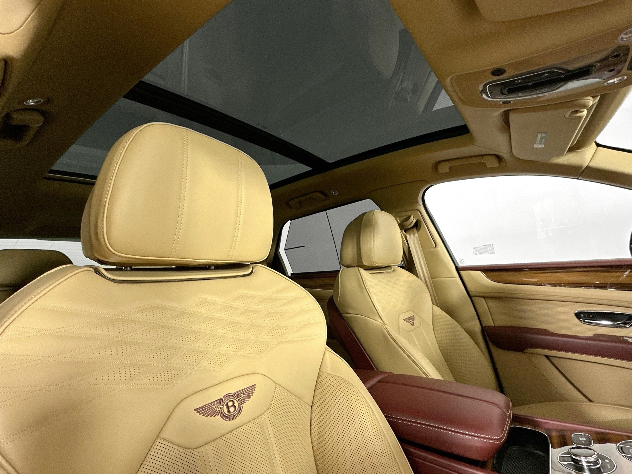 2025 Bentley Bentayga Azure