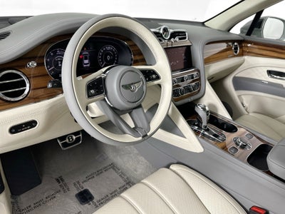 2025 Bentley Bentayga Azure