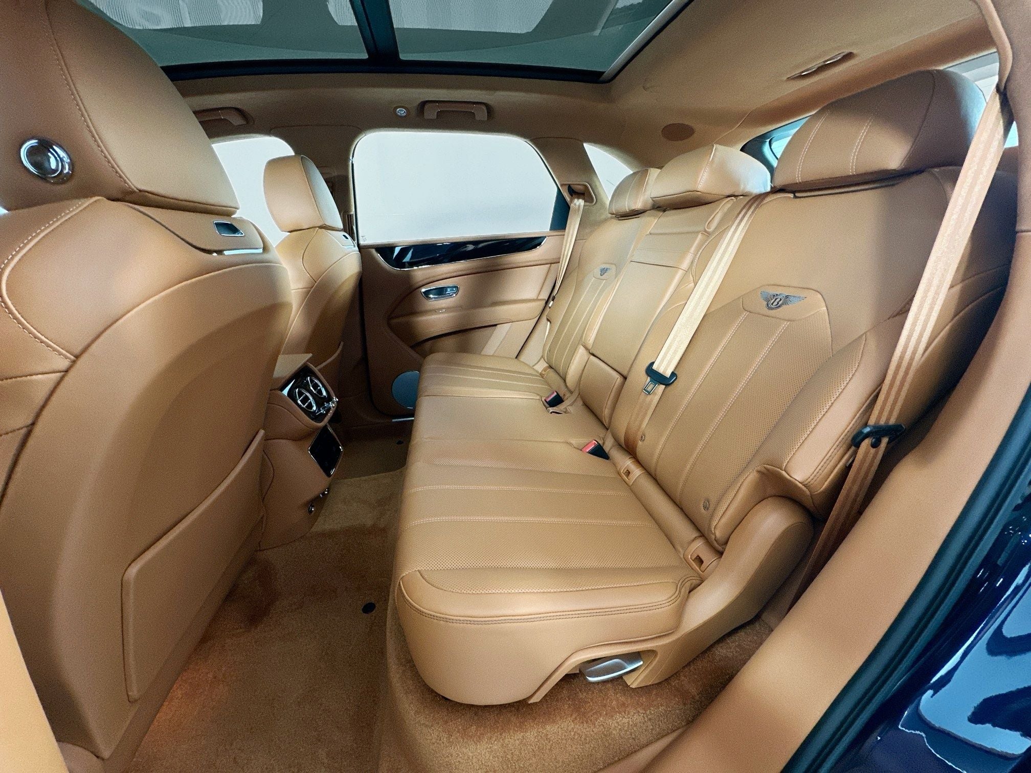2026 Bentley Bentayga V8